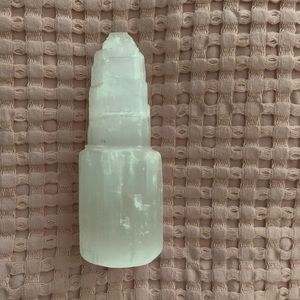 Satin spar tower